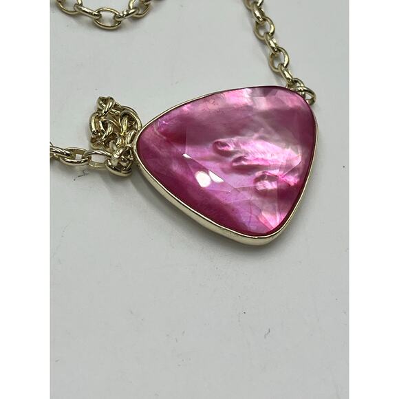 Kendra Scott McKenna Blush Pink Abalone Mother Of Pearl Yellow Gold Necklace - Picture 13 of 13